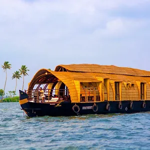  Marvel Cruise, Alappuzha