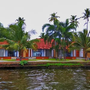 Курортный комплекс Punnamada, Alappuzha